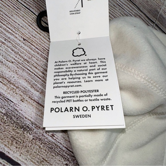 NWT Polarn O. Pyret White Winter Hat Size 4 To 6 Months - Picture 8 of 12